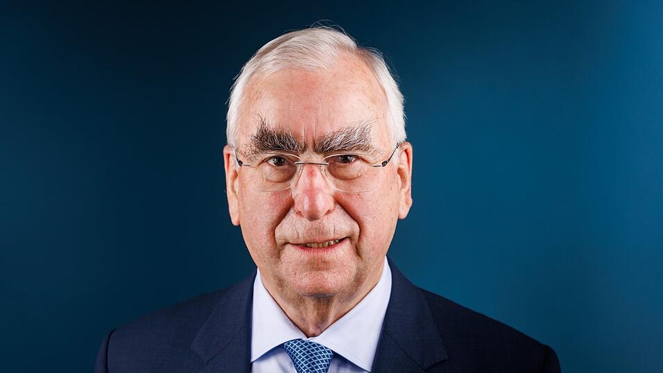 Das politische Wirken Theo Waigels war immer von der Katastrophe des Zweiten Weltkriegs geprägt.