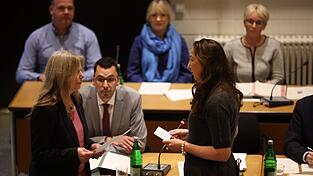 Iris Stalzer wird als Bürgermeisterin vereidigt