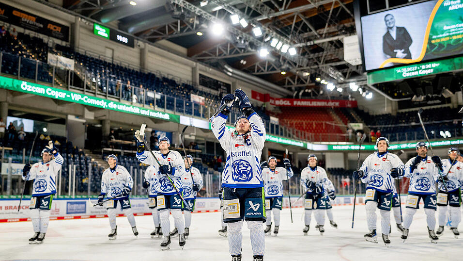 Ein bisschen Erleichterung schwang schon mit, als die Tigers am Sonntag ihren 3:2-Shootout-Sieg in Nürnberg bejubeln. Nach einer 2:0-Führung hätte es sogar etwas mehr sein können. Ein bisschen Erleichterung schwang schon mit, als die Tigers am Sonntag ihren 3:2-Shootout-Sieg in Nürnberg bejubeln. Nach einer 2:0-Führung hätte es sogar etwas mehr sein können.
