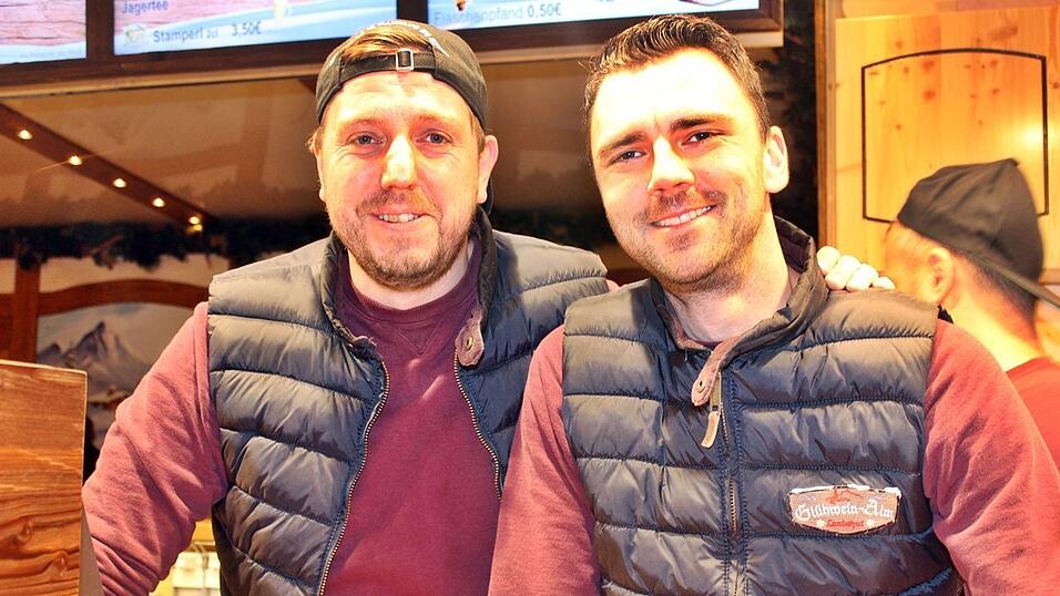 Der traditionelle Christkindlmarkt in Landshut z&auml;hlt zweifelsfrei zu den sch&ouml;nsten Bayerns. Daher pilgerten auch am Samstag, 15. Dezember, wieder etliche Besucher aus Nah und Fern zur Freyung.