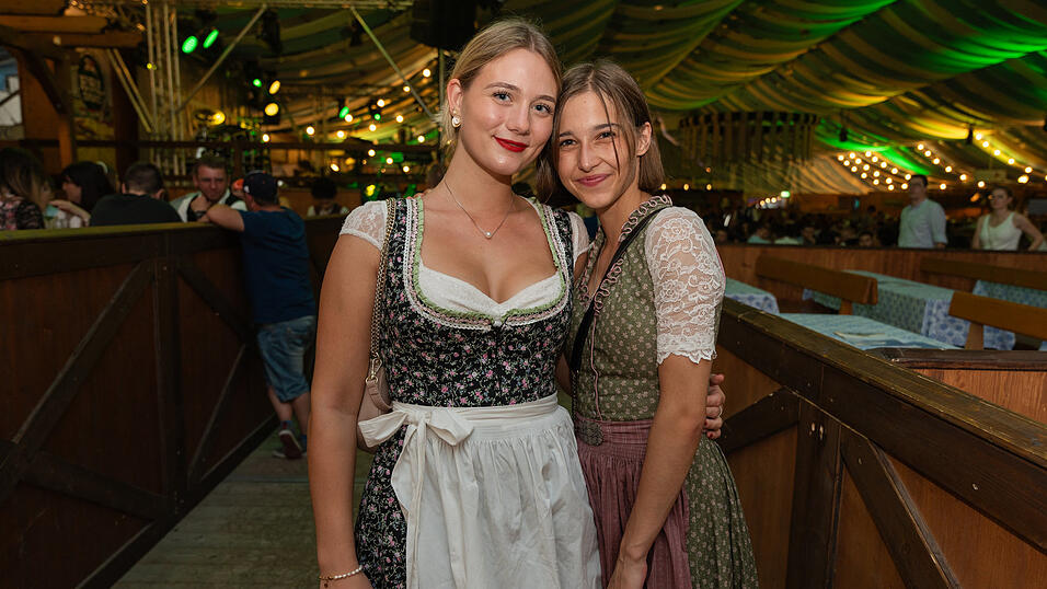 Die Partybilder vom Montag, 21. August 2023, aus dem Festzelt Wenisch. Die Partybilder vom Montag, 21. August 2023, aus dem Festzelt Wenisch.