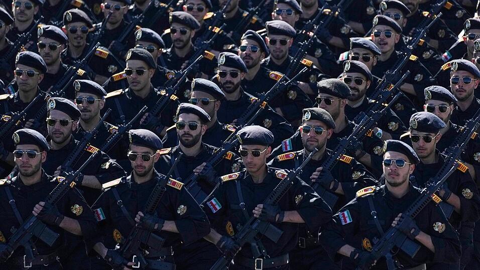 Irans Milit&auml;rf&uuml;hrung zeigt sich von Trumps Drohungen unbeeindruckt. (Archivbild)