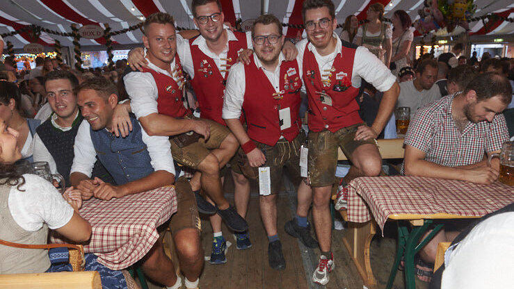 Die Partybilder vom Samstag, 17. August, aus dem Festzelt Lechner. Die Partybilder vom Samstag, 17. August, aus dem Festzelt Lechner.