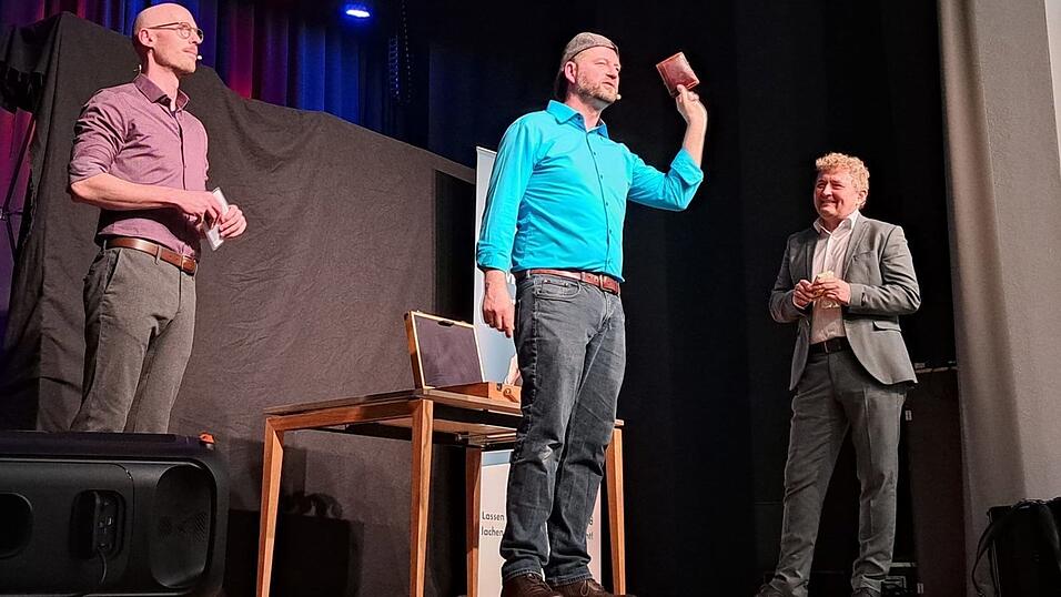 Als Wunderheiler entwendete Tom Bauer die Geldb&ouml;rse von B&uuml;rgermeister Josef Beham.&nbsp;