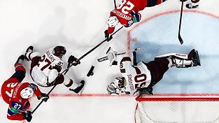 Norwegen steht erstmals im Halbfinale einer Eishockey-WM. Norwegen steht erstmals im Halbfinale einer Eishockey-WM.