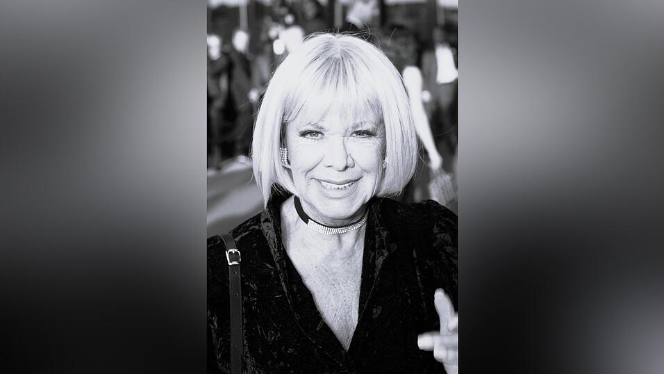 Die Schauspielerin Ingrid van Bergen kam in das Coloneum in Köln zur Verleihung des Deutschen Fernsehpreises 2004. Ingrid van Bergen ist im Alter von 94 Jahren gestorben.