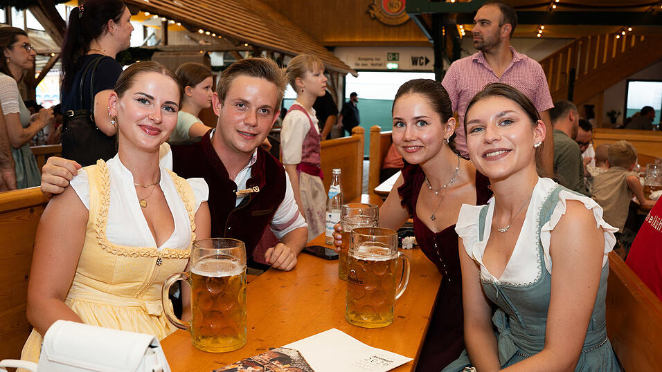 Die Partybilder vom Sonntag, 16. August, aus dem Festzelt Nothaft.
