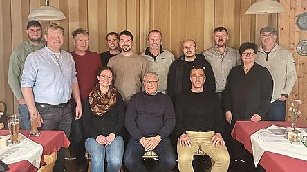 Die Kandidaten der Freien Wählergruppe Zellertal (soweit anwesend) für die Stadtratswahl im nächsten Jahr.