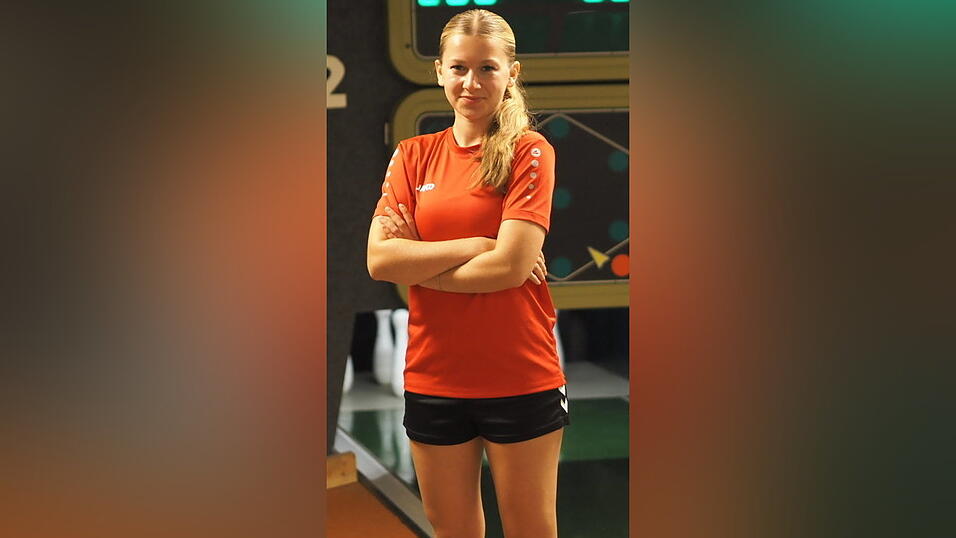 In der Altersklasse U18 weiblich feierte Julia Kantsperger erneut den Sieg bei der Kreismeisterschaft. In der Altersklasse U18 weiblich feierte Julia Kantsperger erneut den Sieg bei der Kreismeisterschaft.