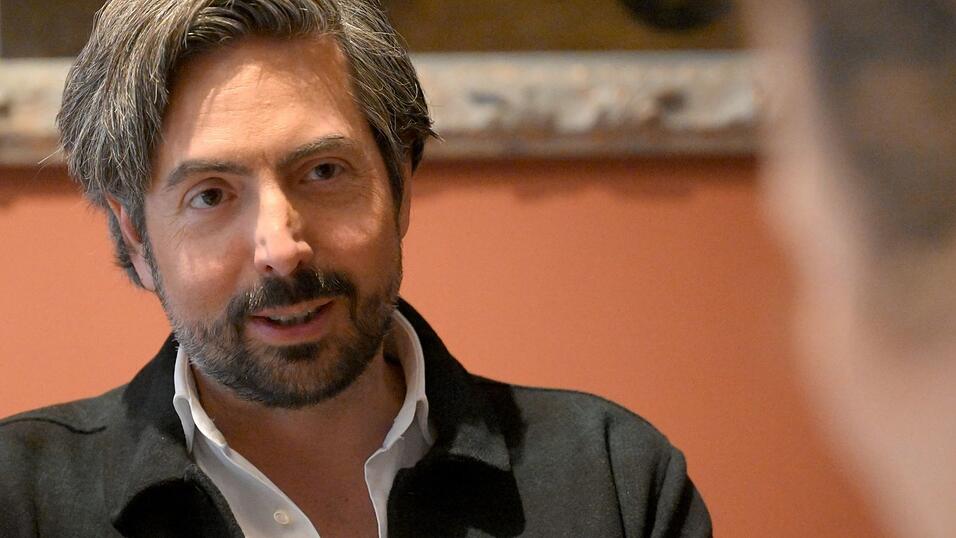 David Dietl freut sich, dass sein verstorbener Vater Helmut noch so präsent ist in München. (Archivbild) David Dietl freut sich, dass sein verstorbener Vater Helmut noch so präsent ist in München. (Archivbild)