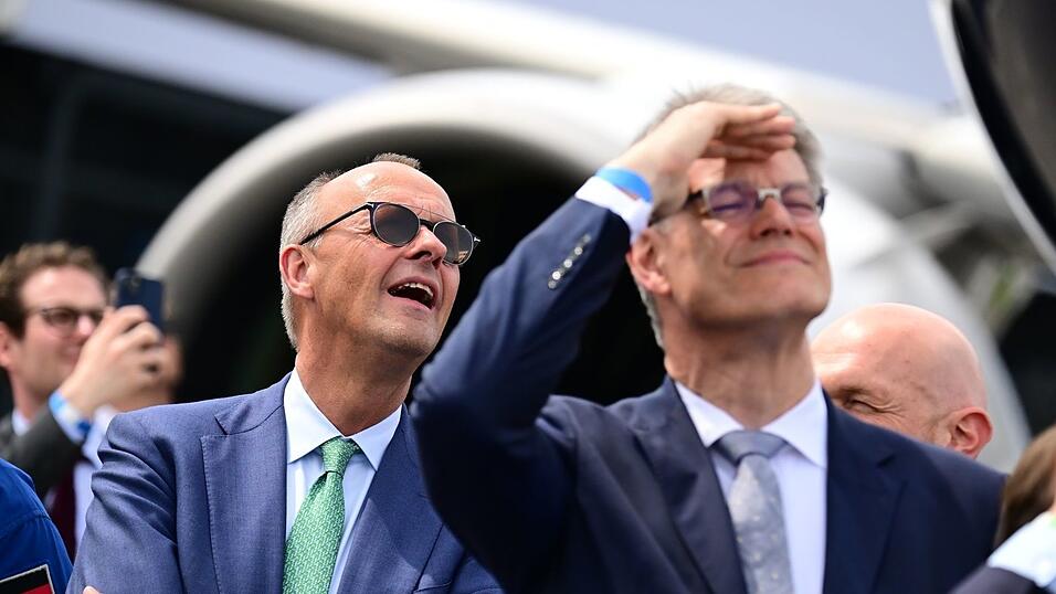 Der Kanzler und sein Verkehrsminister. Der Kanzler und sein Verkehrsminister.