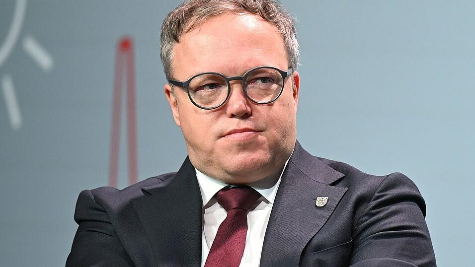 Wurden mehrere Reden und Gastbeitr&auml;ge von Th&uuml;ringens Ministerpr&auml;sident Mario Voigt (CDU) mit Hilfe von K&uuml;nstlicher Intelligenz (KI) erstellt? (Archivbild)