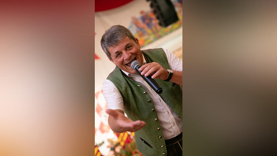Die Partybilder vom Montag, 18. August, aus dem Festzelt Greindl. Die Partybilder vom Montag, 18. August, aus dem Festzelt Greindl.