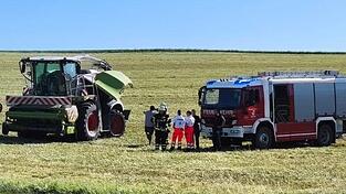Bei gro&szlig;er Hitze wird von den Wehrm&auml;nnern bei den Eins&auml;tzen einiges abverlangt.