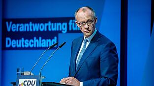 Der CDU-Vorsitzende und voraussichtlich nächste Bundeskanzler Friedrich Merz hat seinen Teil der Regierungsmannschaft vorgestellt.