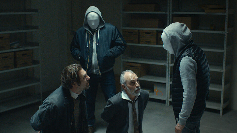 Die belgisch-deutsche Serie '24 Hours - Two Sides of Crime' beleuchtet eine Geiselnahme aus zwei Perspektiven.