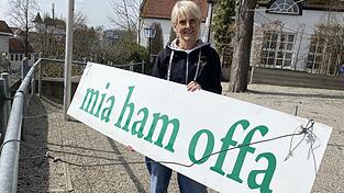 Christine Babl - f&uuml;r ihre Stammg&auml;ste ist sie einfach &bdquo;die Chipsi&ldquo; - freut sich auf die anstehende Saison. Im Laufe des Mai wird sie ihren Biergarten aufsperren.