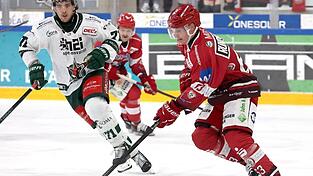 David Rundqvist (an der Scheibe) geht k&uuml;nftig f&uuml;r ein anderes Team auf Torejagd.