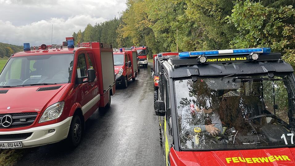 Etwa 180&nbsp;Einsatzkr&auml;fte von Feuerwehr, BRK und Bergwacht halfen bei der Personensuche mit. Der Vermisste wurde letztendlich am Donnerstagmittag gefunden.