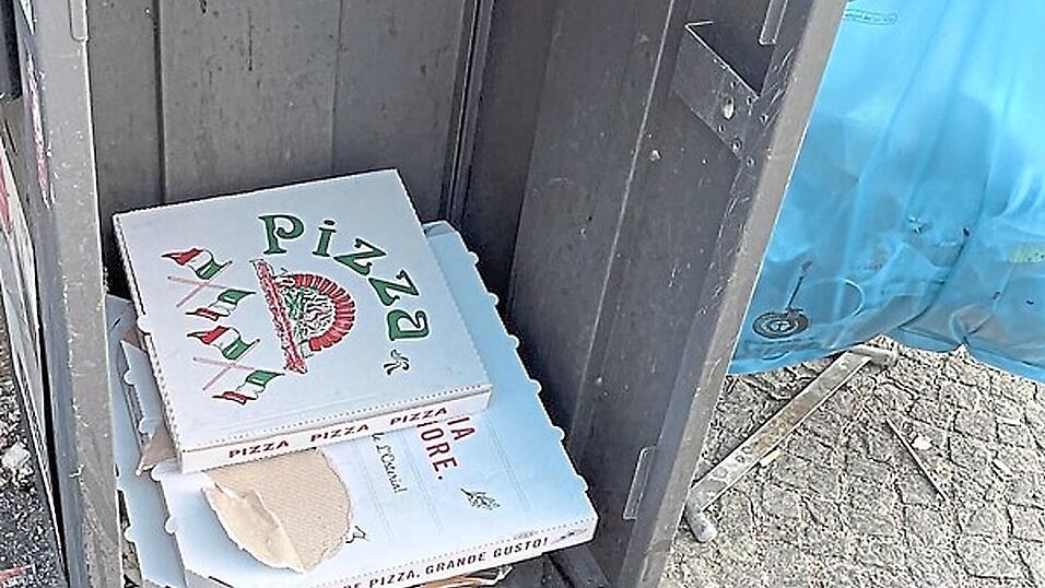 Gerade in den w&auml;rmeren Monaten t&uuml;rmen sich gerne mal Pizzakartons, sammelt sich der Verpackungsm&uuml;ll. Jetzt kommt eine Sondersteuer erneut ins Gespr&auml;ch.