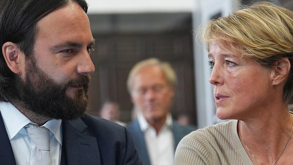 Die Unternehmerin Christina Block und ihr Verteidiger Ingo Bott.