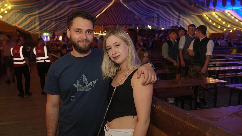 Die Partybilder vom Mittwoch, 16. August 2023, aus dem Festzelt Wenisch. Die Partybilder vom Mittwoch, 16. August 2023, aus dem Festzelt Wenisch.