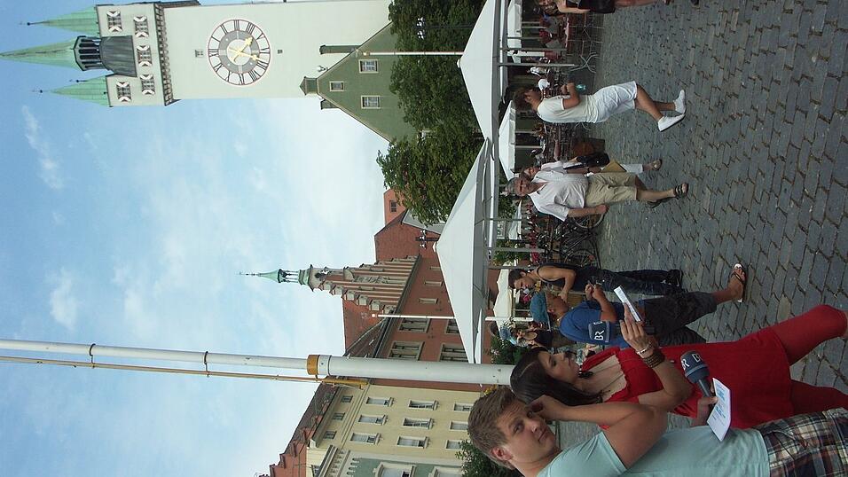 Blick hinter die Kulissen bei on3-südwild. (Foto: Meike Weinzierl) Blick hinter die Kulissen bei on3-südwild. (Foto: Meike Weinzierl)