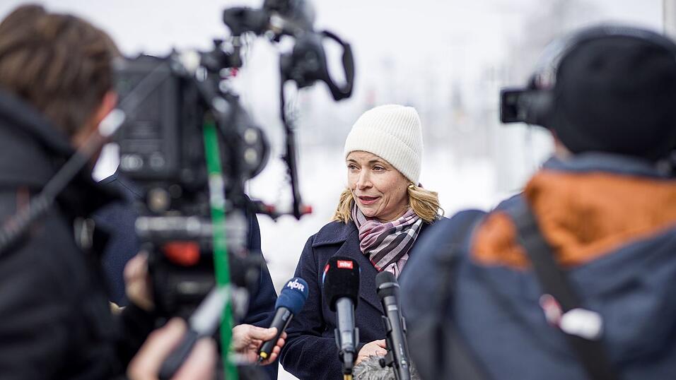 Bahnchefin Evelyn Palla gab am Wochenende ein Lagebild ab. (Archivbild) Bahnchefin Evelyn Palla gab am Wochenende ein Lagebild ab. (Archivbild)