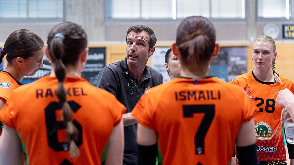 NawaRo Straubing um Trainer startet am 19. September in die neue Spielzeit. NawaRo Straubing um Trainer startet am 19. September in die neue Spielzeit.