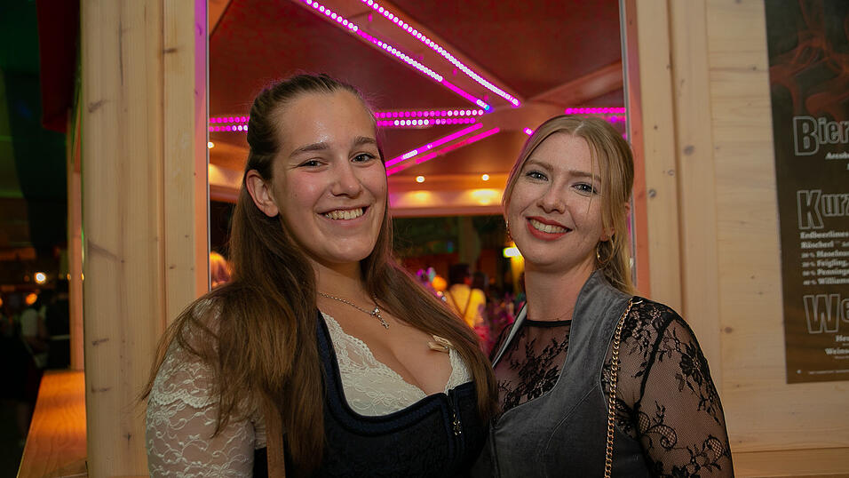 Die Partybilder von Montag, 22. August 2022, aus dem Festzelt Reisinger. 