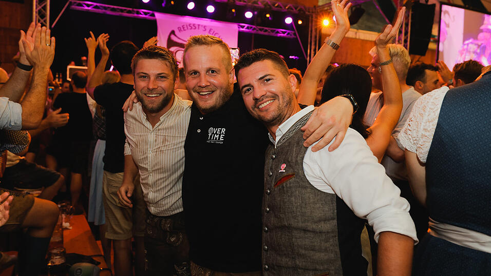 Die Partybilder vom Dienstag, 13. August 2024, aus dem Festzelt Weckmann. Die Partybilder vom Dienstag, 13. August 2024, aus dem Festzelt Weckmann.