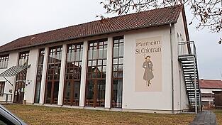Der Pfarrsaal St. Coloman blieb leer. Keiner der Anwohnerinnen und Anwohnern musste dort Zuflucht finden.