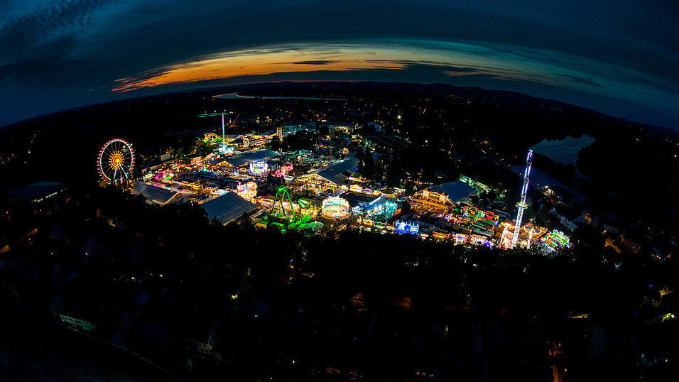 Impressionen vom G&auml;ubodenvolksfest. Foto: Mathias Adam
