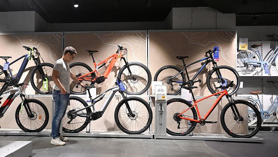 Die Franzosen setzten nun auch auf kleinere Läden in Innenstädte. (Archivbild) Die Franzosen setzten nun auch auf kleinere Läden in Innenstädte. (Archivbild)