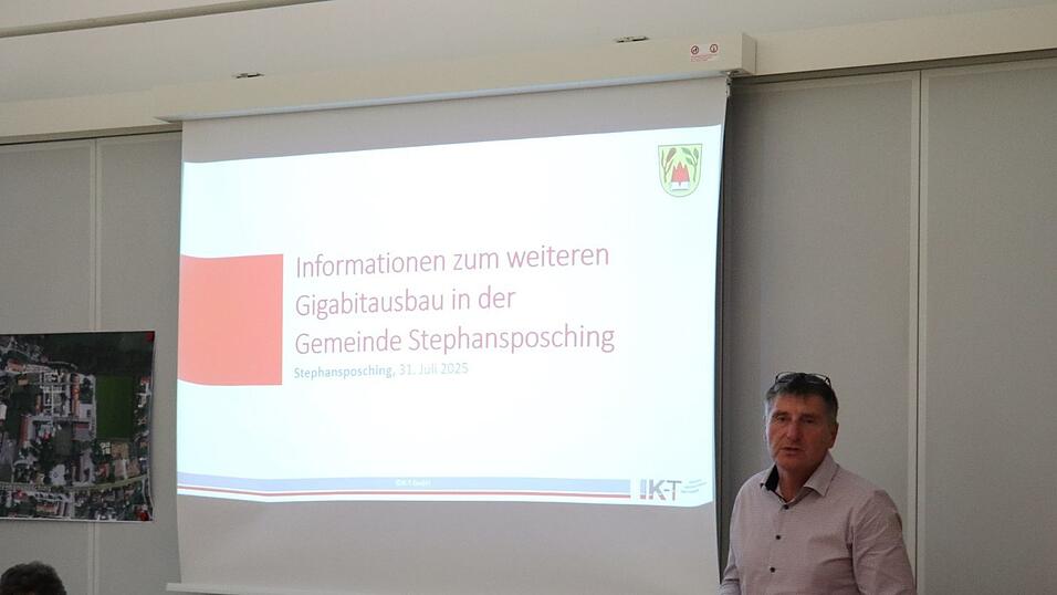 Josef Markl sprach über das weitere Vorgehen beim Gigabitausbau in der Gemeinde.