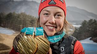 Von den Olympischen Spielen 2018 in Pyeongchang kehrte Laura Dahlmeier mit zwei Gold- und einer Bronzemedaille zurück. Dass sie im deutschen Peking-Team eine Nachfolgerin mit einer ähnlichen Erfolgsbilanz findet, ist sehr fraglich. Von den Olympischen Spielen 2018 in Pyeongchang kehrte Laura Dahlmeier mit zwei Gold- und einer Bronzemedaille zurück. Dass sie im deutschen Peking-Team eine Nachfolgerin mit einer ähnlichen Erfolgsbilanz findet, ist sehr fraglich.