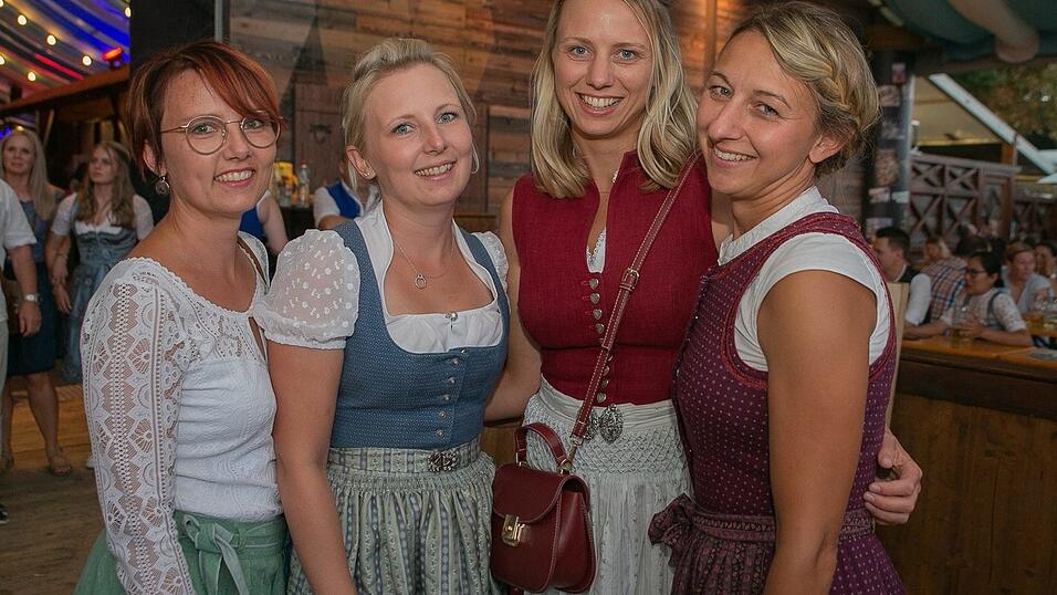 Die Partybilder von Dienstag, 16. August 2022, aus dem Festzelt Wenisch.