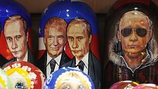 US-Präsident Donald Trump ist dem russischen Staatschef Wladimir Putin freundlicher zugeneigt, als es vielen Menschen im Westen lieb ist. (Archivfoto)
