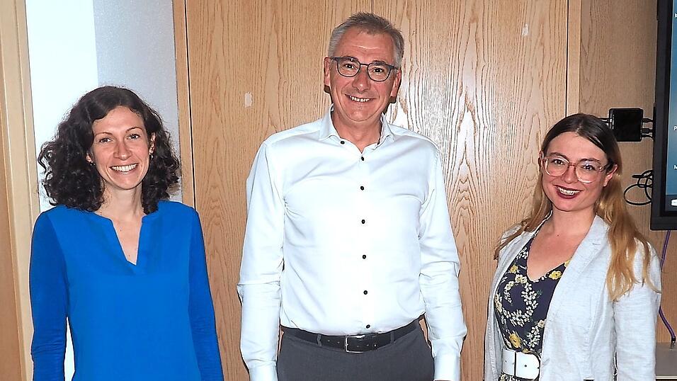 Victoria Bradshaw (links) und Christine Stra&szlig;er (rechts) stellten sich vor.