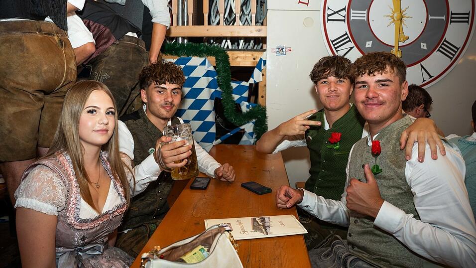 Die Partybilder vom Freitag, 14. August, aus dem Festzelt Reisinger. Die Partybilder vom Freitag, 14. August, aus dem Festzelt Reisinger.