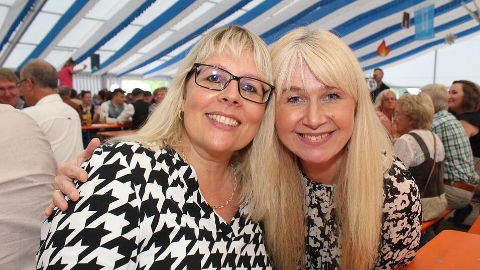 Zur Musik von Headless wurde ausgelassen gefeiert.