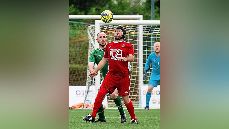 Der Sportler Christian Eidenhardt hat vor 13 Jahren eine Subarachnoidalblutung erlitten und kämpfte sich von da zurück ins Leben. Der Sportler Christian Eidenhardt hat vor 13 Jahren eine Subarachnoidalblutung erlitten und kämpfte sich von da zurück ins Leben.