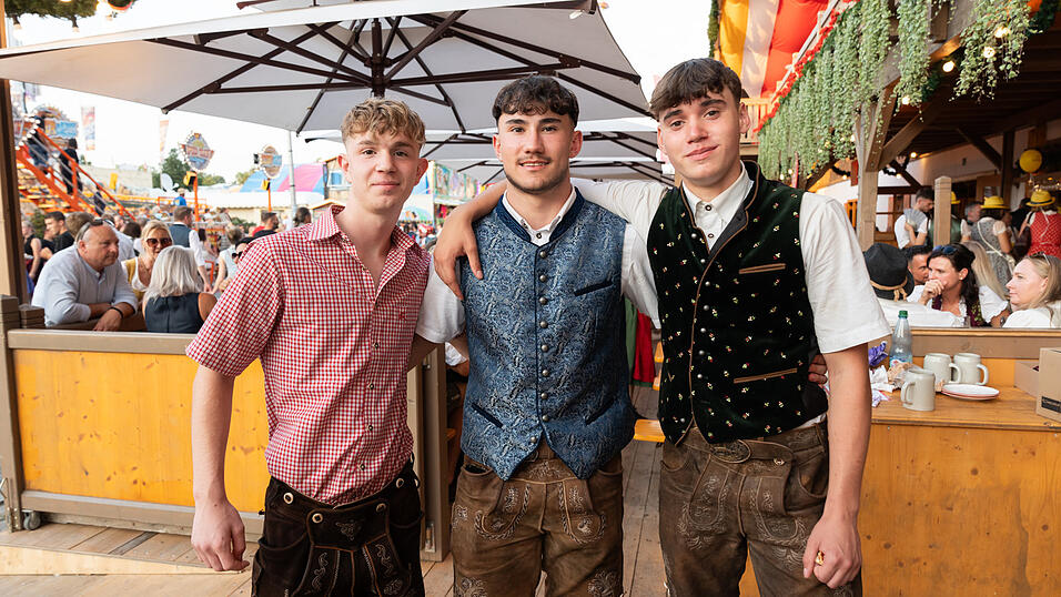 Die Partybilder vom Montag, 12. August 2024, aus dem Festzelt Kr&ouml;nner.