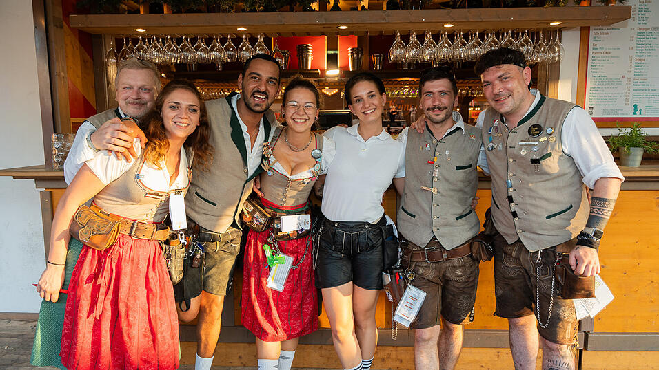 Die Partybilder vom Sonntag, 20. August 2023, aus dem Festzelt Krönner. Die Partybilder vom Sonntag, 20. August 2023, aus dem Festzelt Krönner.