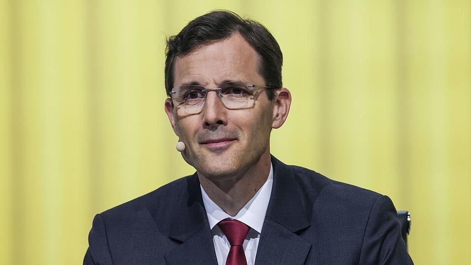 DHL-Chef Tobias Meyer gibt sich vorsichtig optimistisch. DHL-Chef Tobias Meyer gibt sich vorsichtig optimistisch.