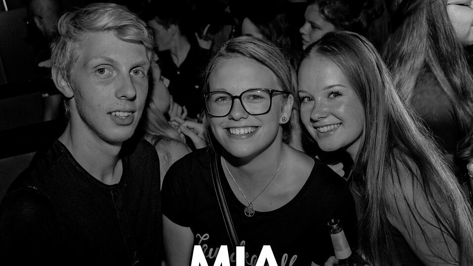 Beste Stimmung auf der Oberstufenparty im Mia Nightclub in Cham. Beste Stimmung auf der Oberstufenparty im Mia Nightclub in Cham.