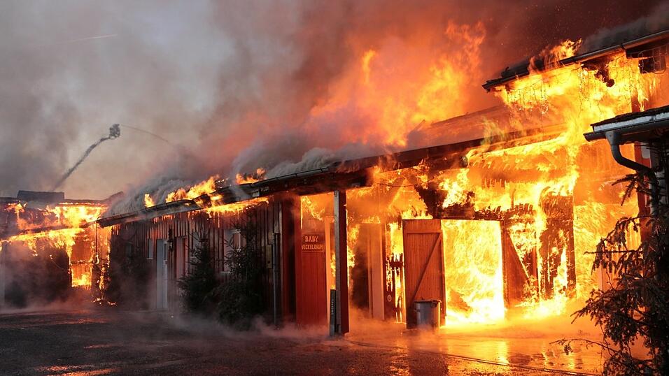 Ein Feuer hatte am Morgen des 21. Januar große Teile der Mainstreet in Schutt und Asche gelegt. Die Zukunft der Westernstadt war zunächst ungewiss.