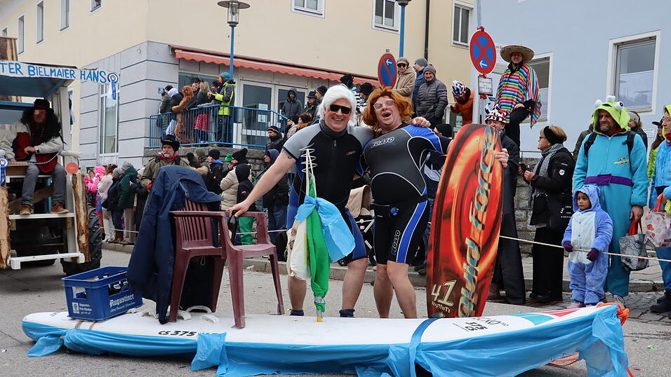 Das Faschingstreiben in Bogen.