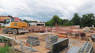 An der Laberstraße wird derzeit am Stauraumkanal gebaut.
