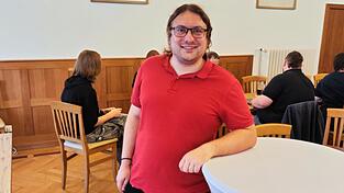 Johannes Spielbauer kurz nach der Wahl zum OB-Kandidaten. Johannes Spielbauer kurz nach der Wahl zum OB-Kandidaten.